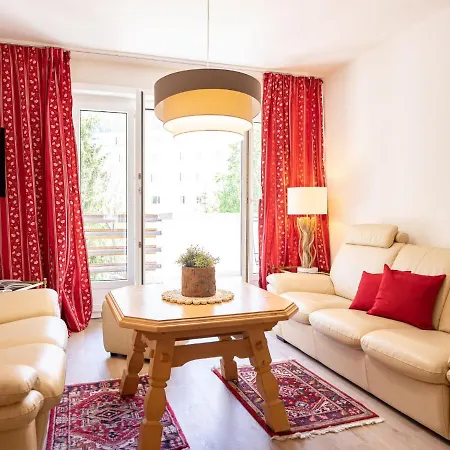 Chesa Derby 27 Apartment St. Moritz